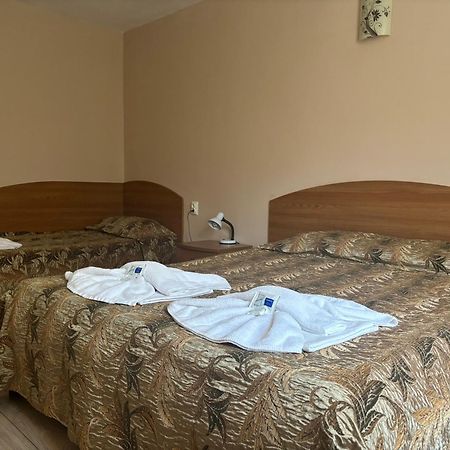 Family Hotel Central Burgas Luaran gambar