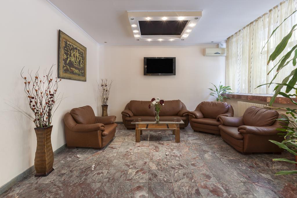 Family Hotel Central Burgas Luaran gambar