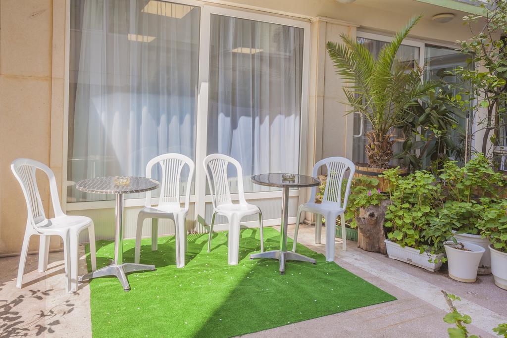 Family Hotel Central Burgas Luaran gambar
